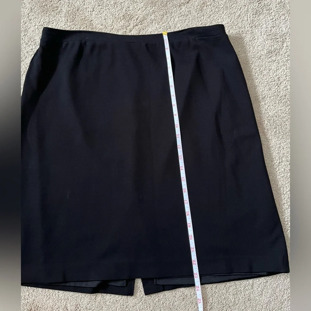 Conrad C Black A-Line Skirt with Stretch Size 18 Noir Essential Business Casual - Picture 9 of 11